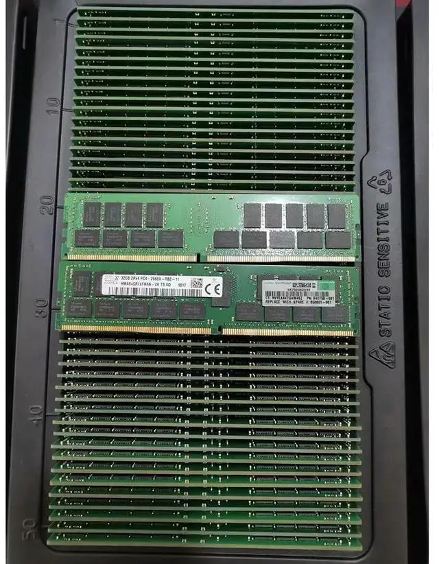 Alt view image 4 of 4 - 1 Pcs 32GB For 815100-B21 840758-091 850881-001 PC4-2666V 32G Server Memory Gen9 G10