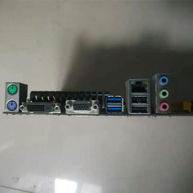 Alt view image 3 of 4 - Dedicated Motherboard For TB250-BTC 6 Graphics Slots LGA 1151 DDR4 B250 Test,Good