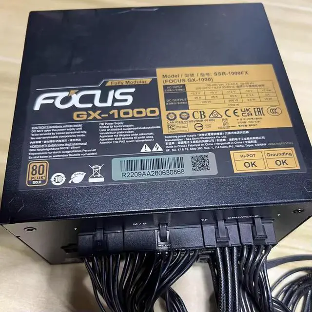 Alt view image 2 of 3 - GX1000W FOCUS GX-1000 Full Module Power Supply SSR-1000FX 8+8P 24P Small 12P50W PSU