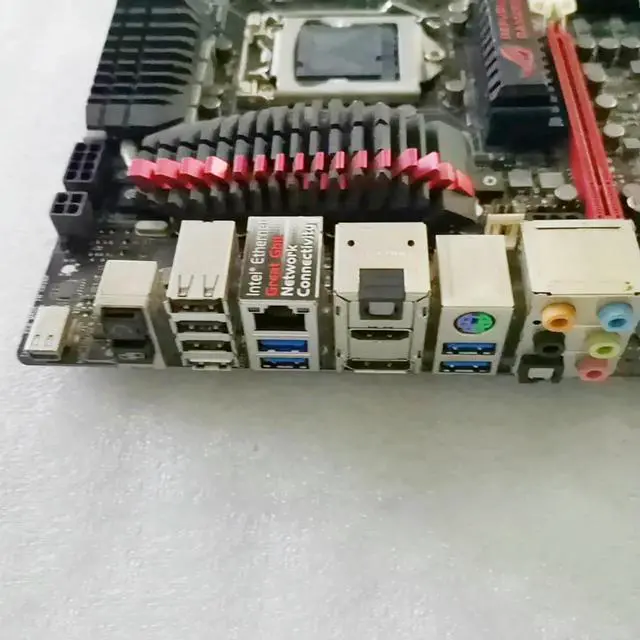 Alt view image 3 of 3 - MAXIMUS V EXTREME M5E Workstation Motherboard 1155 DDR3 For Z77