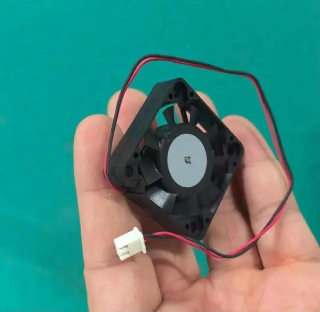 Main image of 04010KA-24N-AA DC 24V 0.065A 40x40x10mm 2-Wire Server Cooling Fan