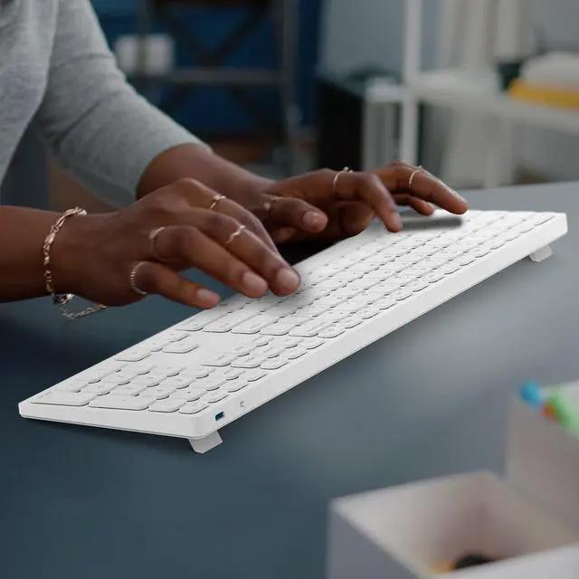 Alt view image 4 of 7 - Wireless Bluetooth Keyboard with Numeric Keypad for Apple Mac OS, Rechargeable, Works with iMac, Mac mini/Pro, MacBook Air/Pro, iPad