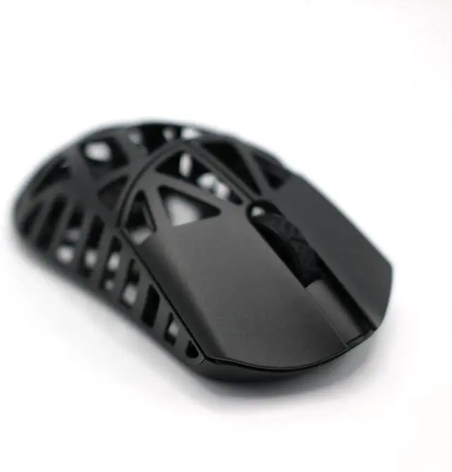 Alt view image 2 of 4 - MK x WLMOUSE Beast X Max Wireless 8K Mouse (OM Opticals, Black)