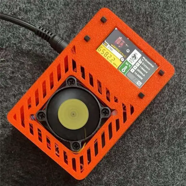 Main image of 500Gh/S S19XP BM1366 ASIC Bitaxe Mini Miner with 1.9" Display and US Plug