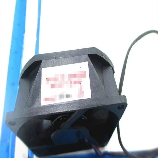 Main image of FOR EF75251B1-Q000-G99 Projector 12V 2.70W 7CM 7525 cooling fan EF75251V1-Q040-G99 12v 2.91w for H5380BD