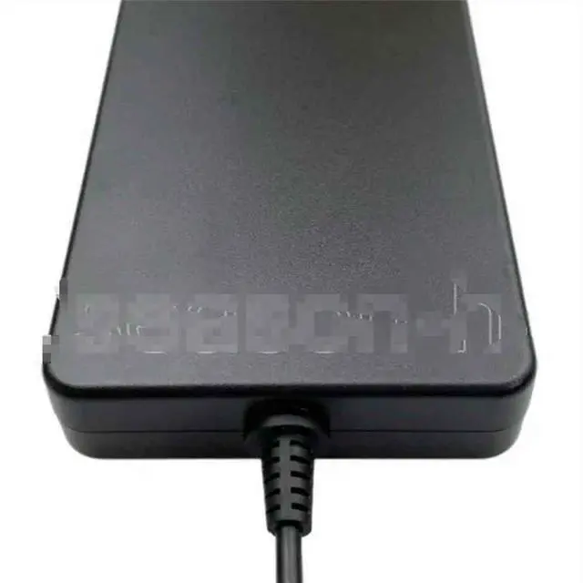 Main image of FOR Adaptador de para portátil M15x M17x M18X R2 X51 M4700 M6700 M6800 J211H 240W 19,5 V 12.3A 7,4x5,