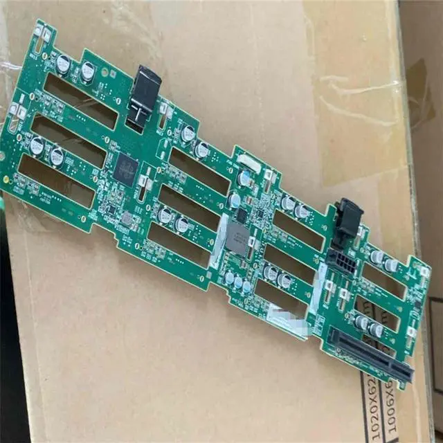 Main image of FOR RD650 2U server 2.5-inch 16 bay hot swappable hard drive backplane 00FC142(