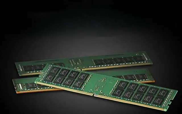 Alt view image 2 of 2 - Suitable for 44T1571 44T1575 43x5293 X3100M4 X3250M4 4GB memory