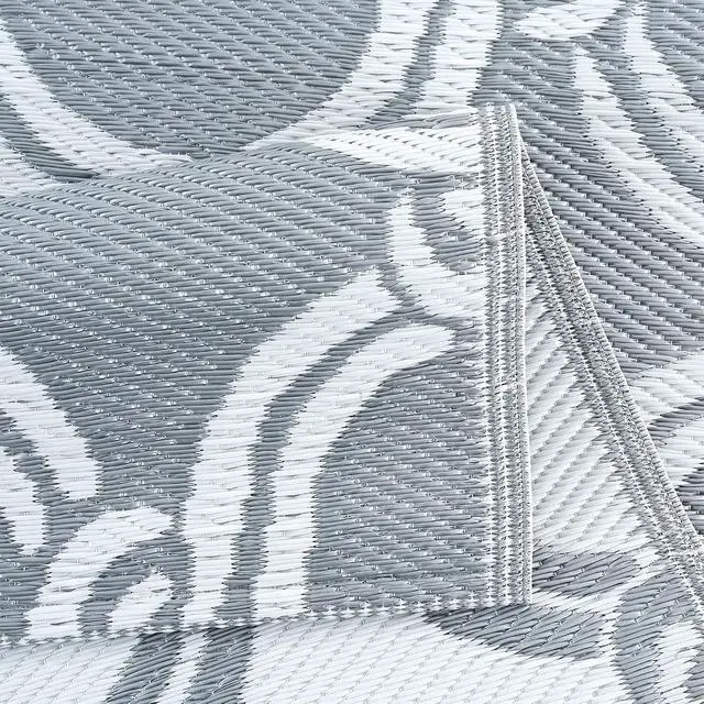 Alt view image 3 of 7 - Reversible Crease-Free Indoor/Outdoor 100% Recycled Plastic Mat/Rug - Weather, Water, Stain, Fade and UV Resistant - Mykonos- Gray & White (8'x10')