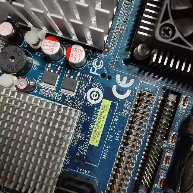 Alt view image 2 of 3 - IX910GMLE2 R10 motherboard 08GSA910M02302