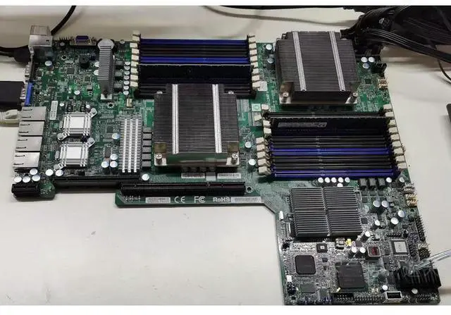 Alt view image 2 of 3 - Xeon Processor 5600/5500 Series 82576 For S Motherboard X8DTU-LN4F+