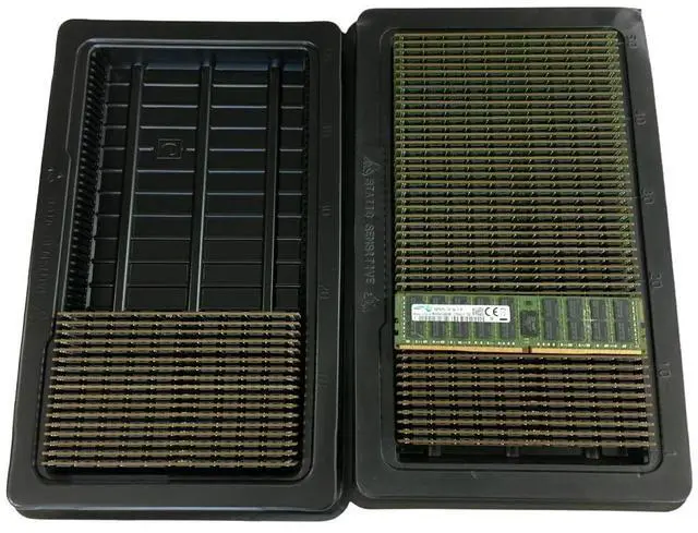 Alt view image 4 of 4 - 1PCS RAM 16GB 16G 2RX4 DDR4 PC4-2133P 2133 Server Memory For M393A2G40DB0-CPB3Q