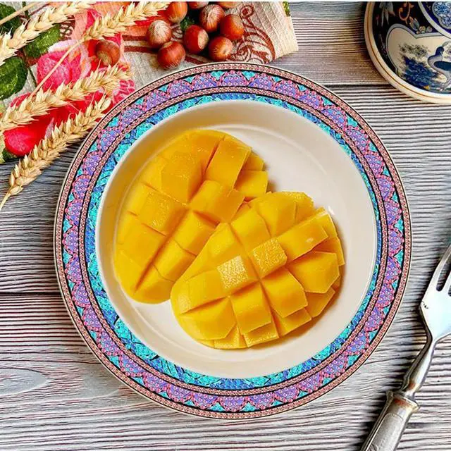 Alt view image 2 of 4 - 4Pcs DIY Diamond Art Painting Placemat Round Non-Slip Acrylic Table Mats For Table Decor Easy To Use A