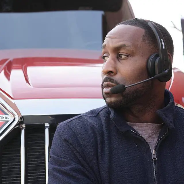 Alt view image 5 of 7 - RoadKing Truck Driver Headset RKING2000 Noise Cancelling Truck Driver Bluetooth Headset Wireless Headphones w/Mic