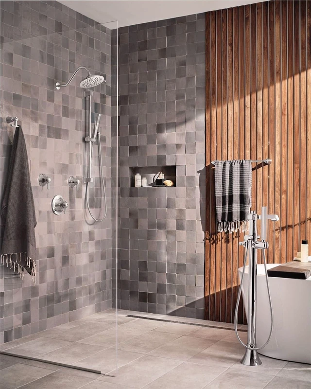 Alt view image 3 of 7 - Moen Velocity Chrome Two-Function Rainshower 8-Inch Shower Head with Immersion Technology for a High-Pressure Rinse, S6320