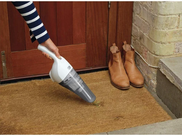 Alt view image 5 of 6 - BLACK+DECKER Cordless Vacuum, Handheld 1.5Ah (HNV215B10)