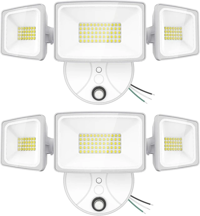 Main image of Onforu 70W LED Dusk to Dawn Outdoor Lighting,2 Packs 7000LM Exterior Flood Lights,IP65 Waterproof Outdoor 3 Adjustable Heads Photocell White Lights Fixture,6500K Daylight White Floodlights(White)