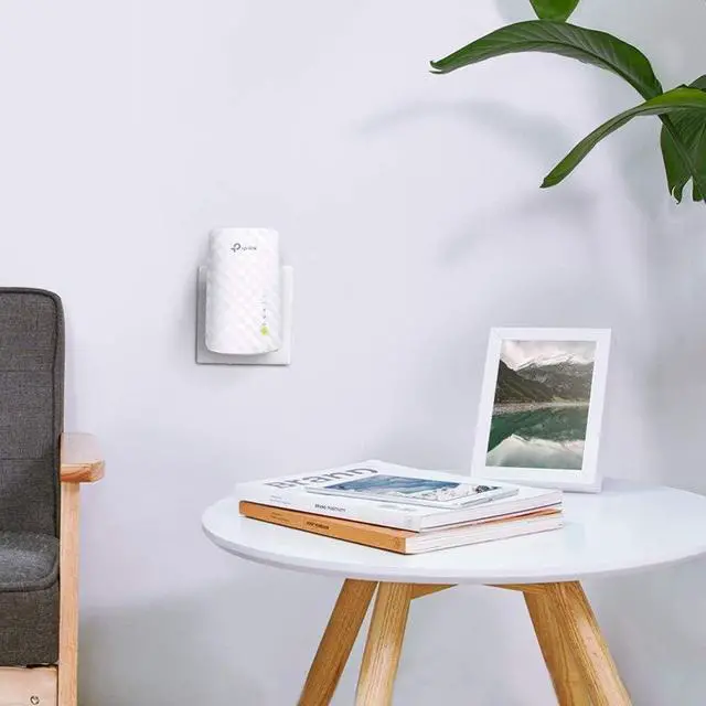 Alt view image 2 of 7 - TP-Link WiFi repeaters (6.0 x 3.0 x 2.5)