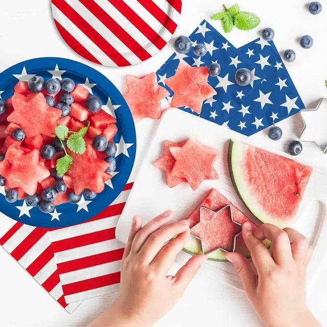 Alt view image 4 of 7 - 4th of July American Flag Patriotic Party Supplies Disposable Paper Plates Napkins Cocktail Napkins Cups Tablecloth and Banner for Election Day 4th of July Independence Day Decorations, Serve 25