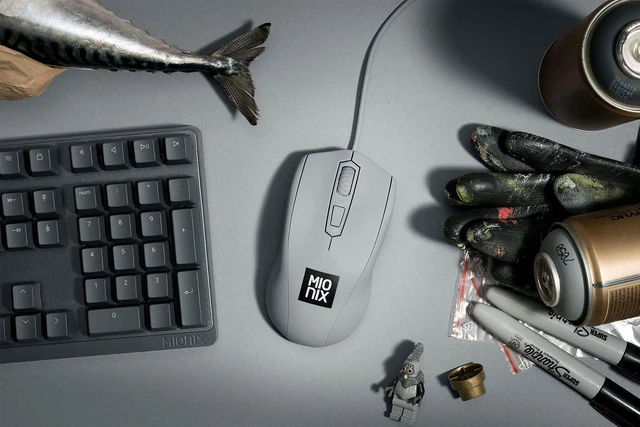 Alt view image 5 of 5 - Mionix Avior Shark Fin Ambidextrous Optical Gaming Mouse (Gray)