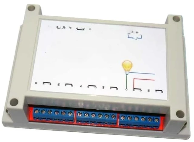 Main image of 8-in-8-out WiFi Relay Network Switch Wireless Module with delay, TCP, and RS485 Cascading Functions.