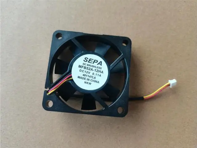 Main image of FOR FAN FOR MFB52A-12HA MFB50A-12A DC 12V 0.11A MFB50E-05 MFB50E-05-001-L6-00 5V 50x50x10mm 3-Wire Server Cooling Fan