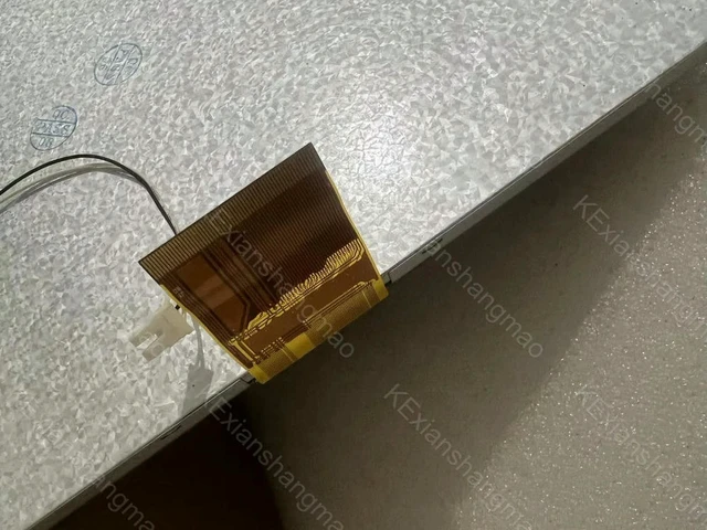 Alt view image 2 of 3 - industrial display LCD screen 104SIE4250-A5 V.1