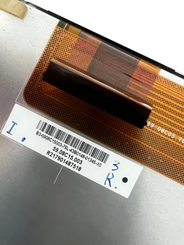 Alt view image 2 of 3 - C080VVT03.0 Car mounted LCD screen