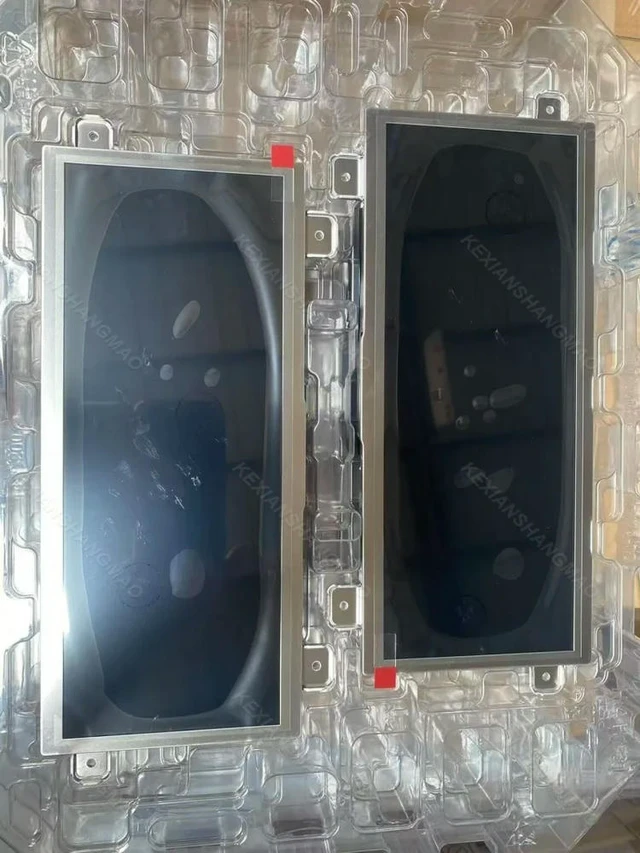 Alt view image 3 of 3 - LBL-SHCO7008-01A00 Car mounted LCD screen
