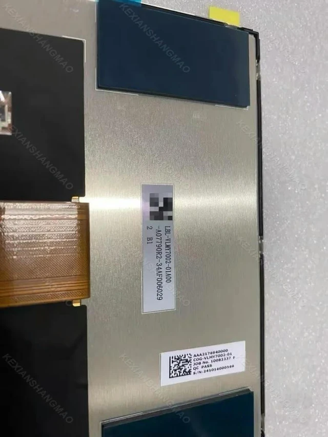 Alt view image 2 of 3 - LBL-VLMY7002-01A00 Car mounted LCD screen