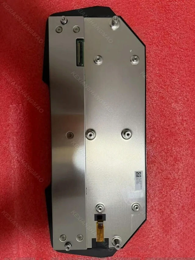 Alt view image 2 of 2 - LM1M1992BL-A Car mounted LCD screen