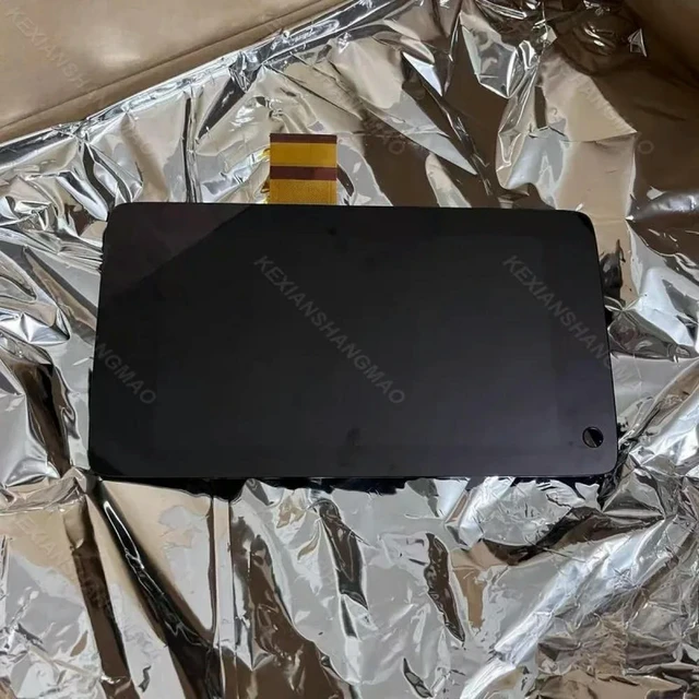 Alt view image 2 of 2 - LQ102M5LX02A Car mounted LCD screen