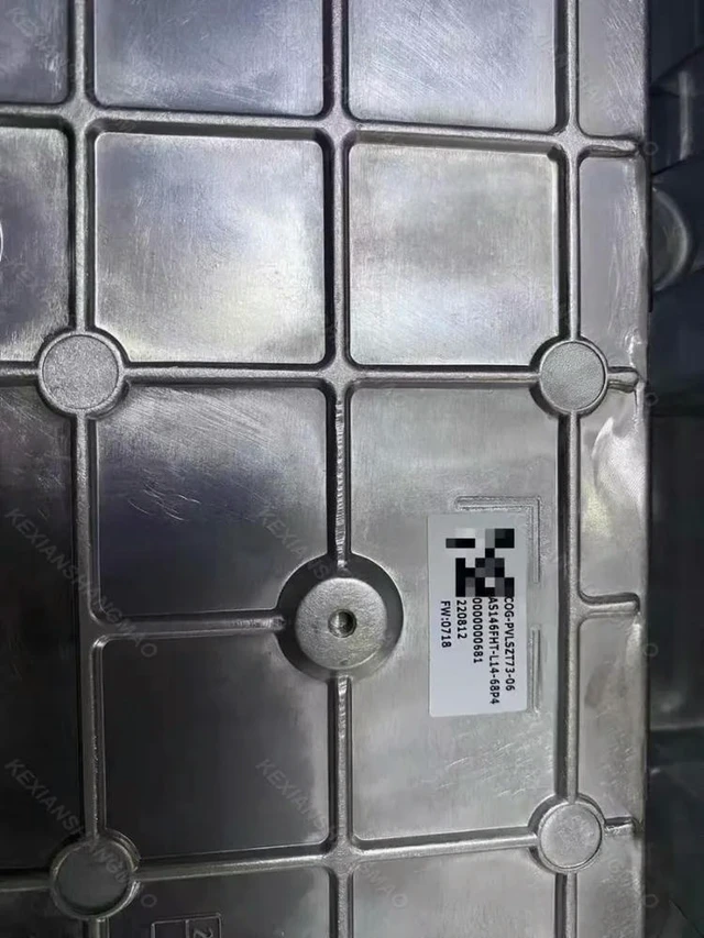Alt view image 2 of 3 - AS146FHT-L14 Car mounted LCD screen