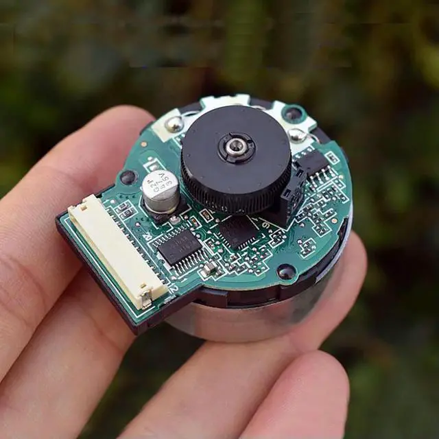 Alt view image 4 of 6 - 100 Line Encoder Motor 3900RPM Brushless Servo Motor DC12V Built-in Drive PWM Speed Regulation Forward and Reverse Servo Motor