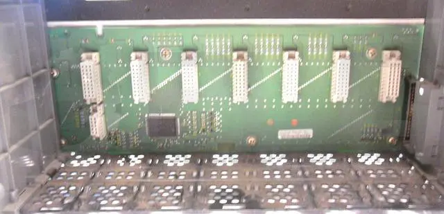 Alt view image 4 of 4 - ALLEN BRADLEY 1746-P2 SERIES C POWER SUPPLY