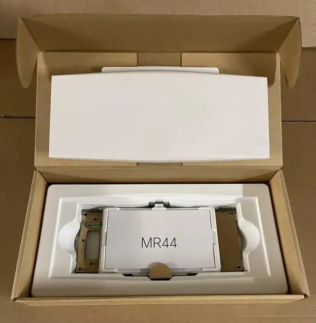Alt view image 2 of 3 - MR44 Access Point MR44-HW WiFi 6 Indoor 802.11ax Dual Band (New Sealed)