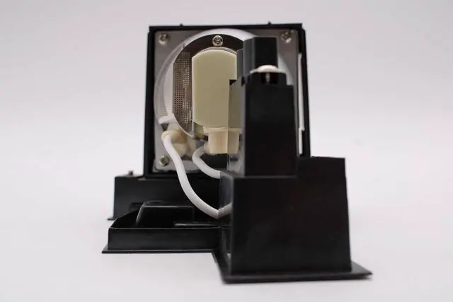 Alt view image 5 of 6 - Advanced Lamps SP LAMP041 Lamp & Housing for Infocus Projectors - Fits A3100, A3180, A3300, IN3102, IN3904LB, WS3260, SP LAMP041 & More - 1 Unit Per Pack - 90-Day Warranty