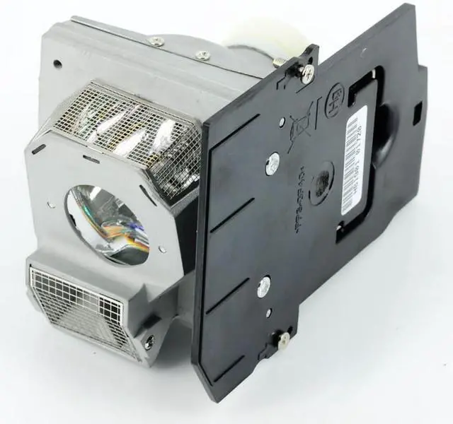 Alt view image 4 of 6 - AWO Replacement Lamp Bulb for SP-LAMP-032 with Housing for INFOCUS IN81 IN82 IN83 M82 X10 Projectors