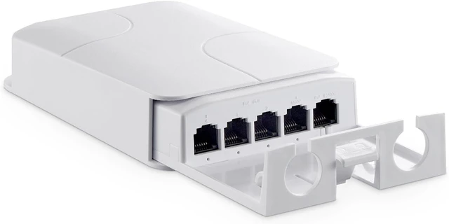 Main image of MokerLink Outdoor 5 Port PoE Extender, IEEE 802.3 af/at/bt PoE Repeater 90W, 10/100Mbps, 1 PoE in 4 PoE Out, Wall Mount Waterproof POE Passthrough Switch