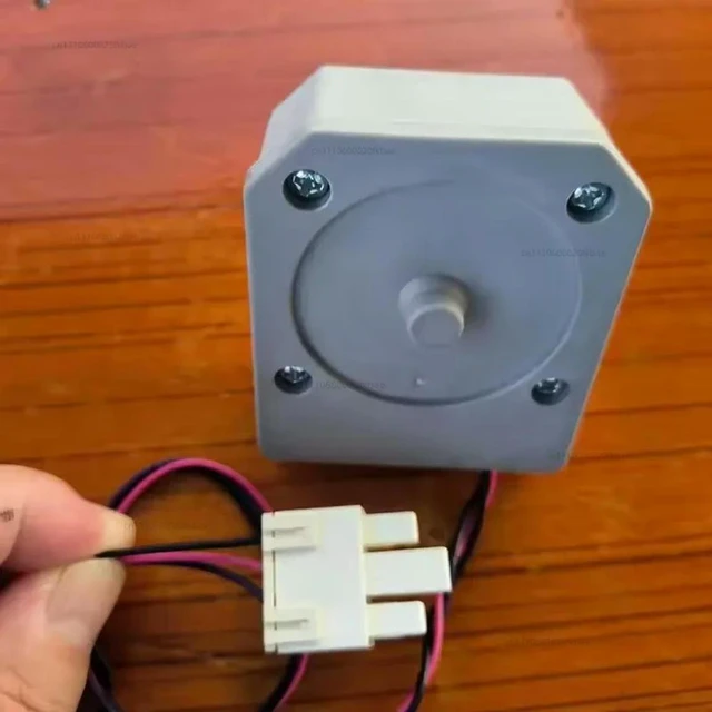 Alt view image 3 of 3 - Refrigerator fan fan motor RDD056X05 DC13V 320MA motor