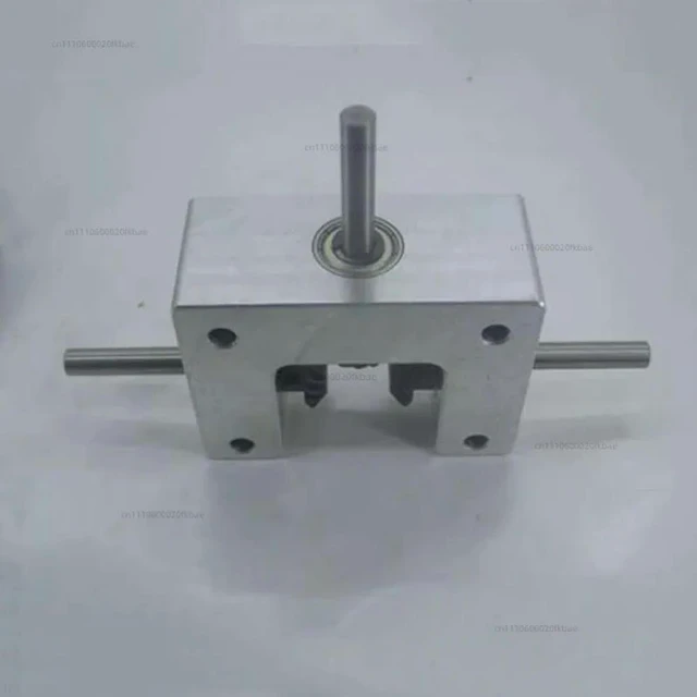 Alt view image 3 of 3 - Shaft diameter 6/8/10mm90-degree differential assembly transmission 1:1 spiral bevel gear small dual output shaft converter
