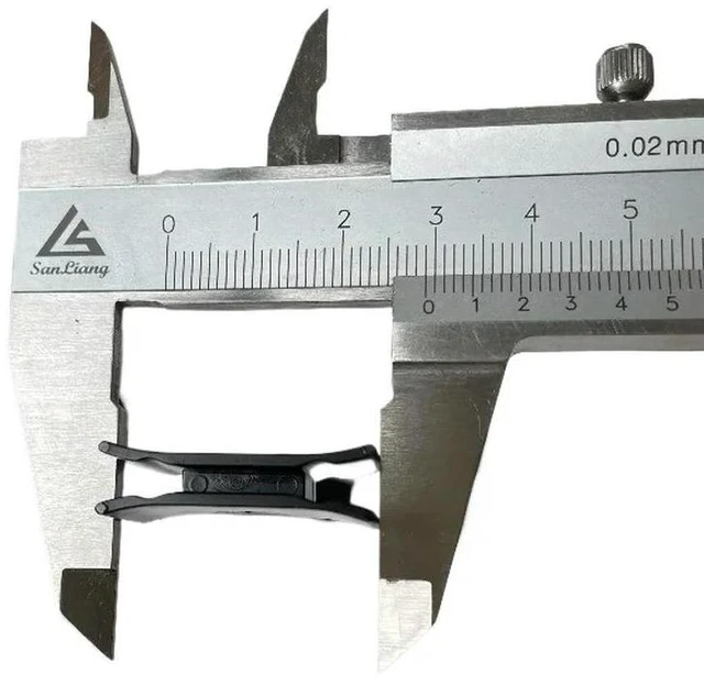 Alt view image 2 of 3 - 50pcs Elevator Plastic Slider Black or white