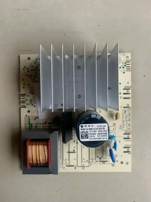 Main image of Drum Washing Drive Frequency Conversion Board 32031753 7721110007
