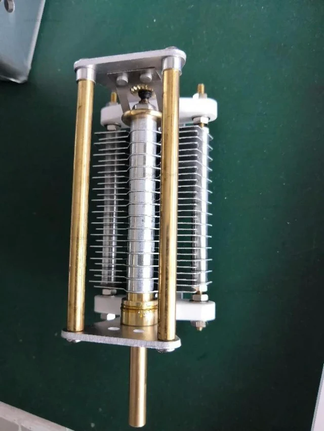 Alt view image 3 of 3 - 13-130P Adjustable Air Capacitor, Voltage Value 1000V Air Capacitor