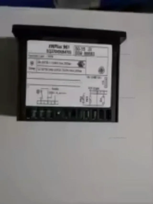 Alt view image 2 of 3 - thermostat EWPLUS961, ID971, IDPLUS974