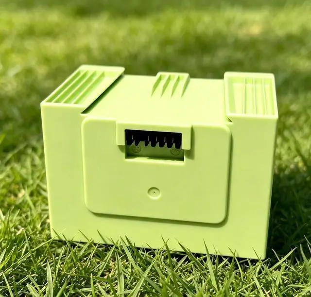 Alt view image 2 of 3 - ABL-D1 Replacement Battery for iRobot Roomba i3 i4 i6 i7 i7+ i8 i8+ e5 e6 j5 j7 j7+ 5150 7150 7550 8550