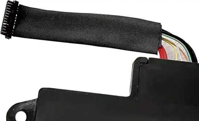 Alt view image 3 of 4 - PA5353U-1BRS Laptop Battery