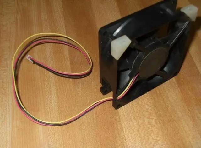 Alt view image 2 of 3 - D08A-12PM 09A D08A-12TM 06A 12V 0.08A 8CM 80*80*25MM Silent Cooling Fan Fast Delivery