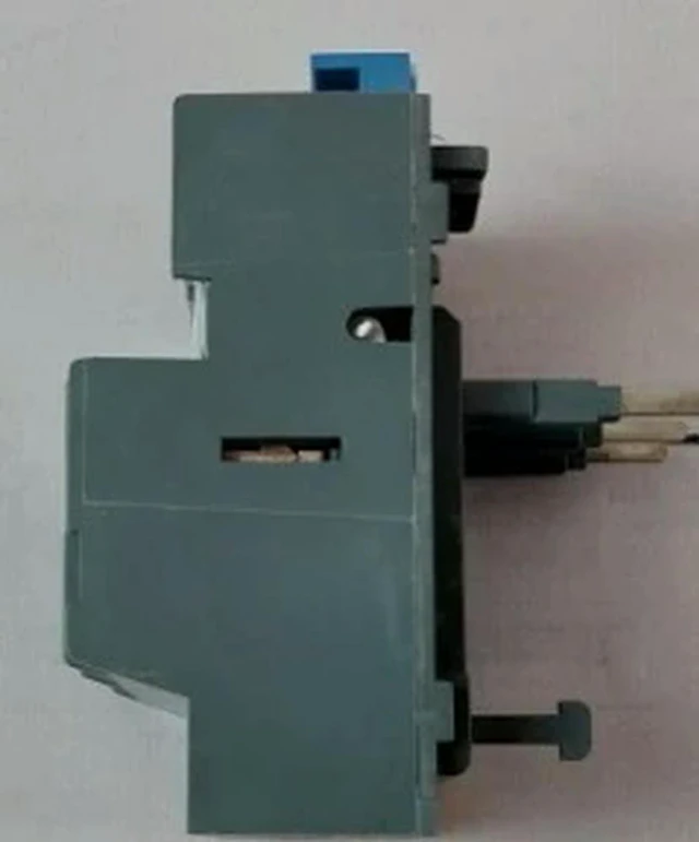 Alt view image 3 of 3 - TA25DU-6.5M Button Thermal Overload Relay 4.5-6.5A Fast Delivery