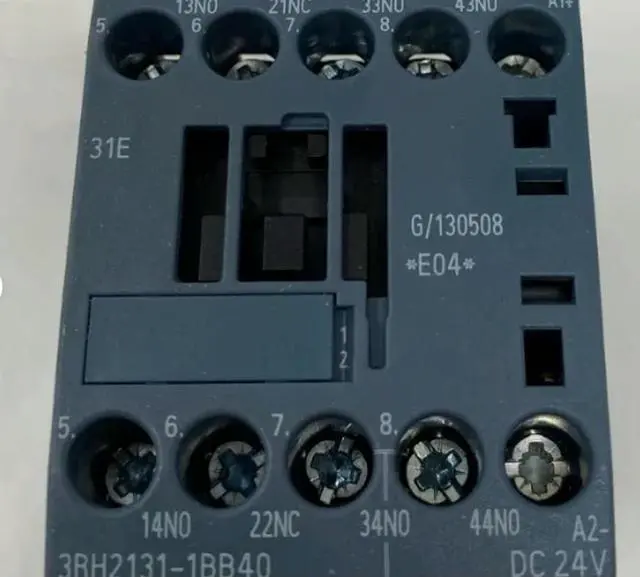 Alt view image 5 of 6 - 3RH2131-1BB40 3RH2131 1BB40 10A Contactor 3P 3PH 24V Coil 230V 31E 3NO + 1NC Fast Delivery
